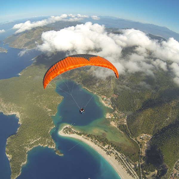 Fethiye de G&ouml;ky&uuml;z&uuml;ne Dokunmak