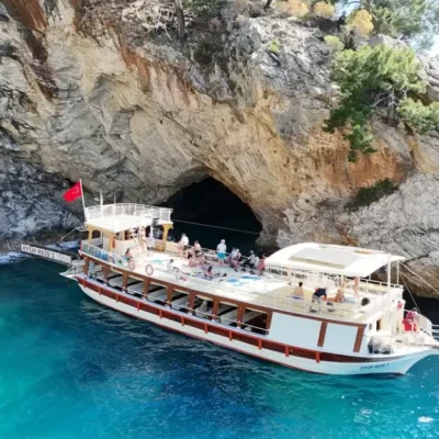 &Ouml;l&uuml;deniz Tekne Turu